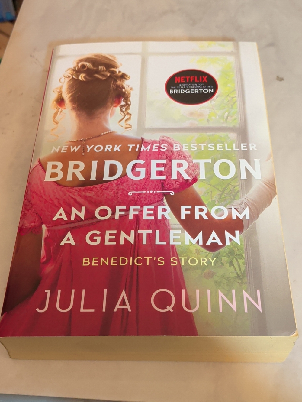 Bridgerton: An Offer From a Gentleman by Julia Quinn - Pink Cover